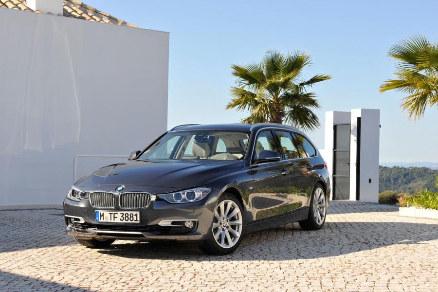  BMW 330d Touring Modern Line 2012 года  (фото 30 из 31)
